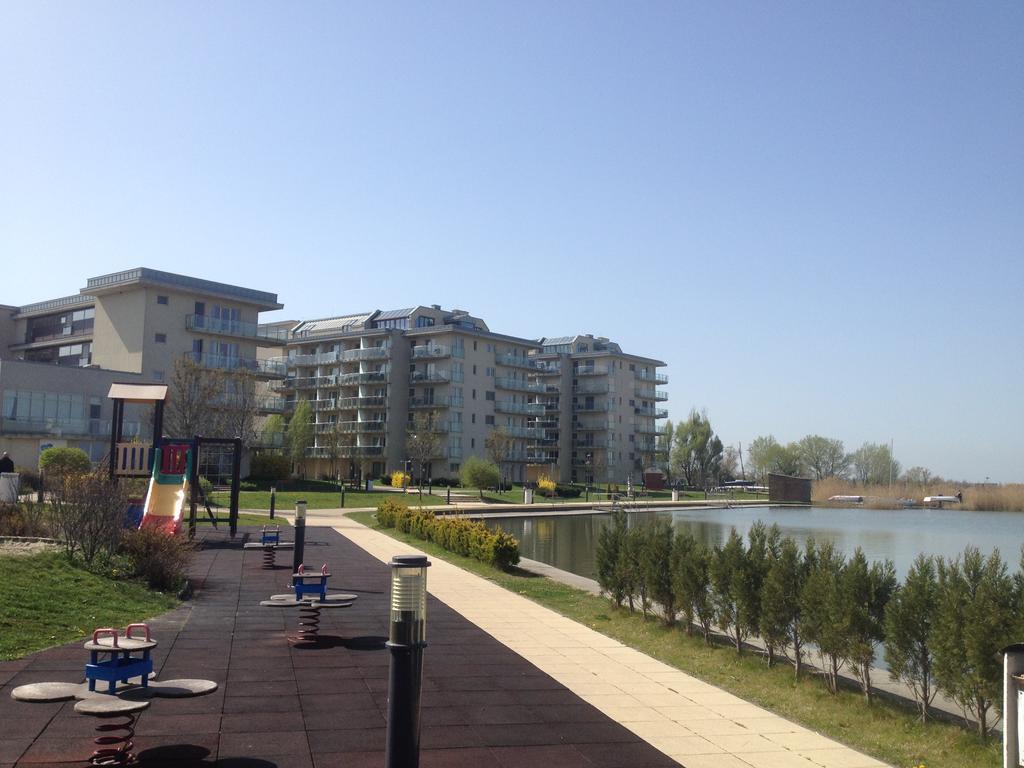 Lake And Spa Apartman Velence Zewnętrze zdjęcie